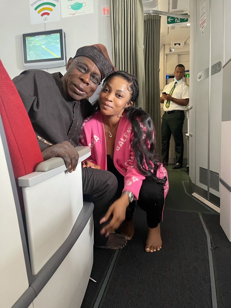 Toke Makinwa shares picture she took with ex-president, Olusegun Obasanjo after she ‘ran into’ him