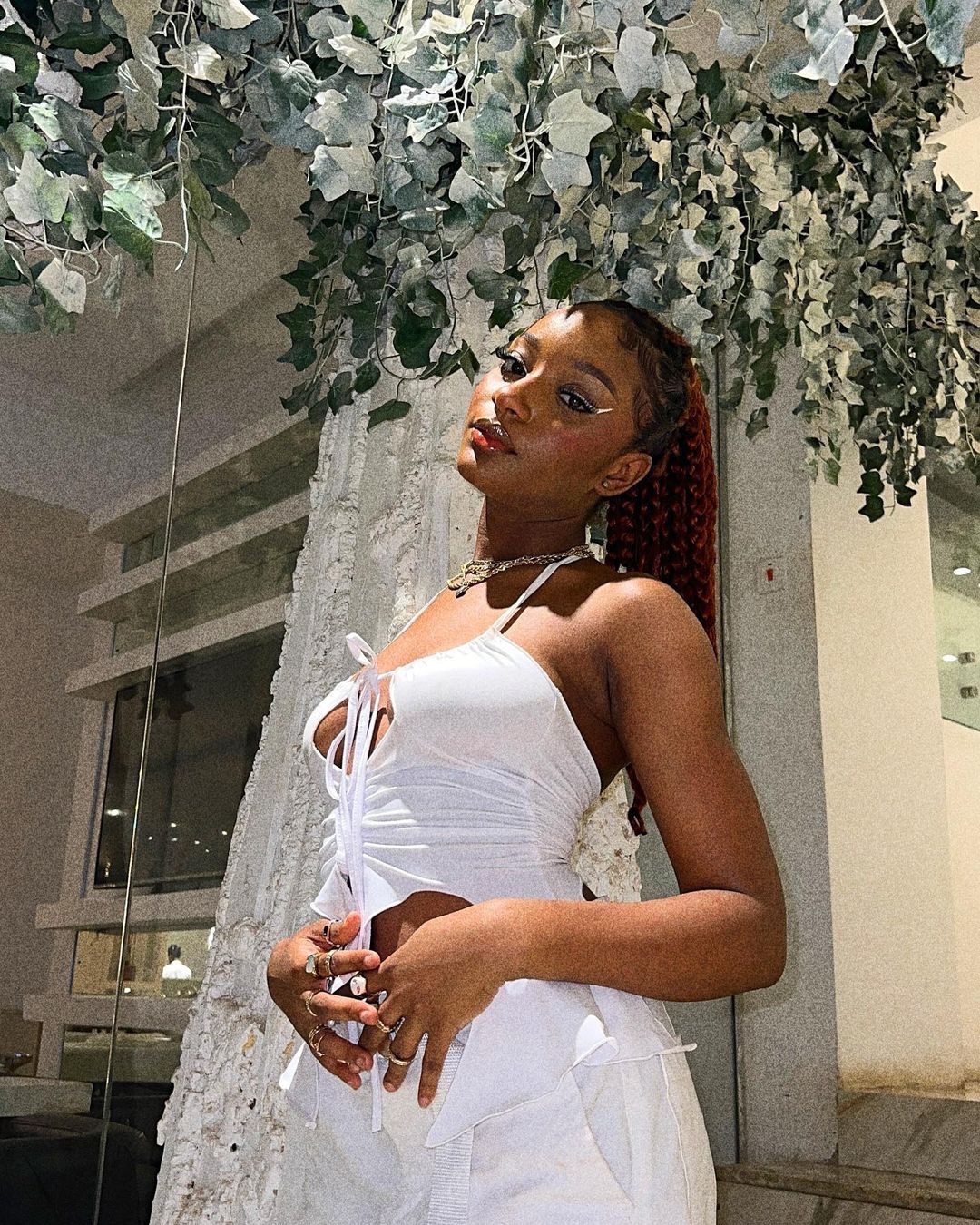 “Tiwa Savage never acknowledged Tems, Ayra Starr” – Fans criticize Tiwa Savage