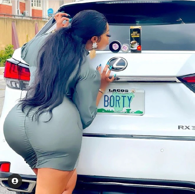 Actress, Biodun Okeowo Flaunt Her Beautiful Car With Personalized License Plate Number (Photos)