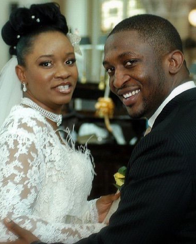 Singer Dare Art Alade and wife celebrate 15th wedding anniversary (Video)