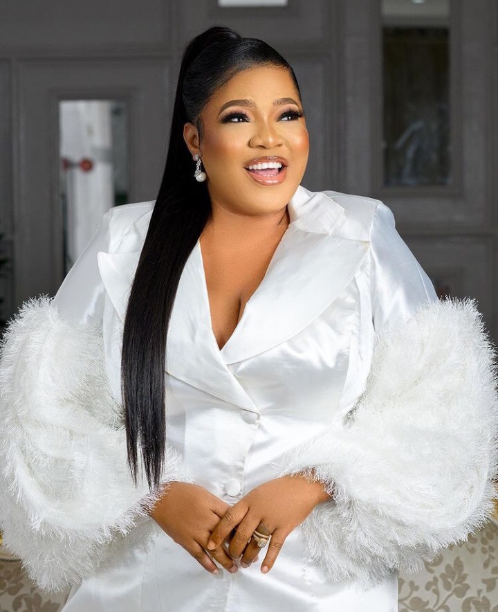 Fans Reacts As Nollywood Actress, Toyin Abraham Shares New Lovely Photos