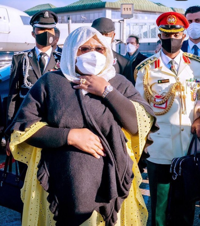 “Buhari don give Aisha belly again” Reactions As New Photos Of Aisha Buhari Surfaces (Photos)