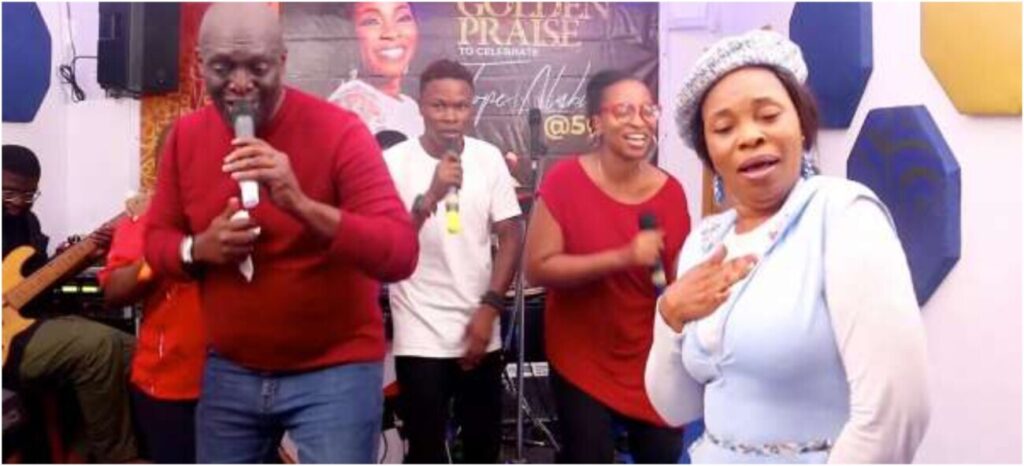 Singer Sammie Okposo to still perform at Tope Alabi’s concert amidst cheating scandal