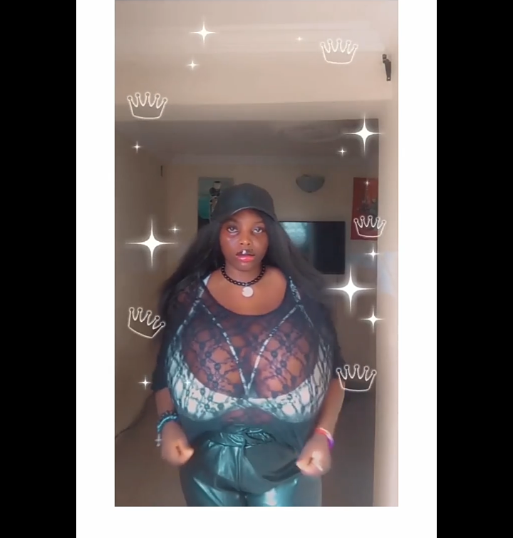 “How Come You no use this Your big Brest to Resemble your Mama, Where Did You See Your own” – Lady Got People Talking After Showing off His mother (Video)