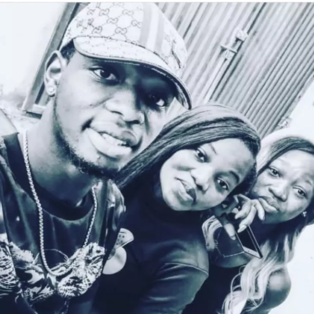 Meet Yoruba Comic Actor, Dejo Tunfulu,His late Wife, 2 Beautiful Daughters And Grandchildren (Photos)