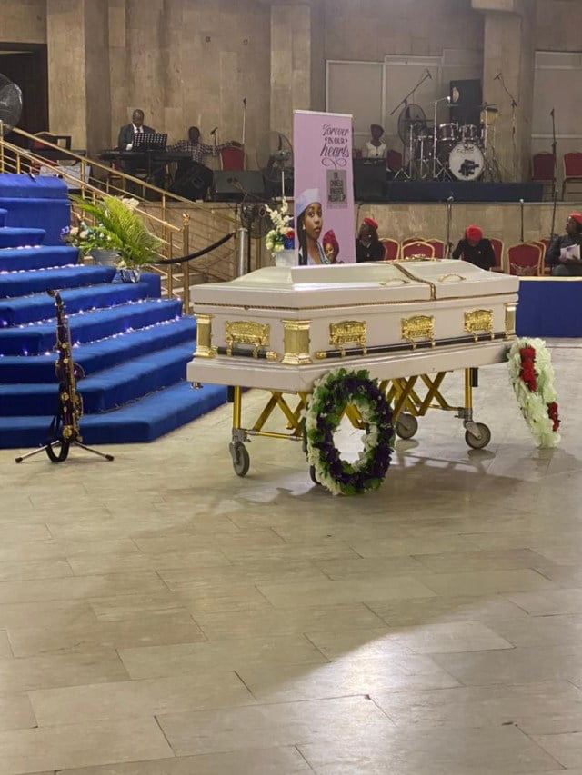 Photos from the funeral of Chinelo Megafu, medical doctor killed in Abuja-Kaduna train attack