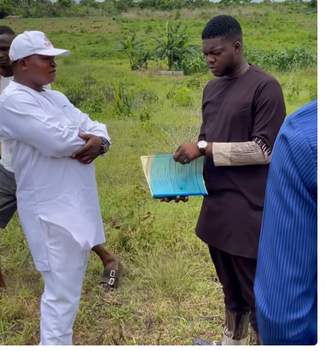 Celebrities and fans Congratulate Comedian, Cute Abiola Shows Off Multi-million Naira Land He Acquired (Photos)