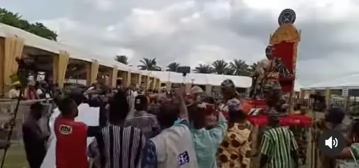 Reaction As Alaafin Of Oyo’s ‘Appearance’ Surface At His Celebration Of Life, Sparks Reactions (Photos And Video)