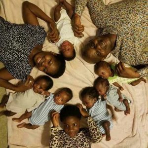 "After 17 Years Of praying to God for Pregnant" woman give Praise to God as she gave Birth 6 Babys at a time