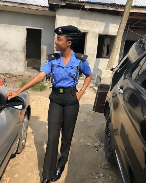 Check Out 10 Most Beautiful Police Officers in Nigeria (Photos)