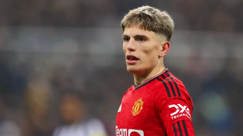 Erik ten Hag underscores a pivotal moment in Alejandro Garnacho's journey at Manchester United.