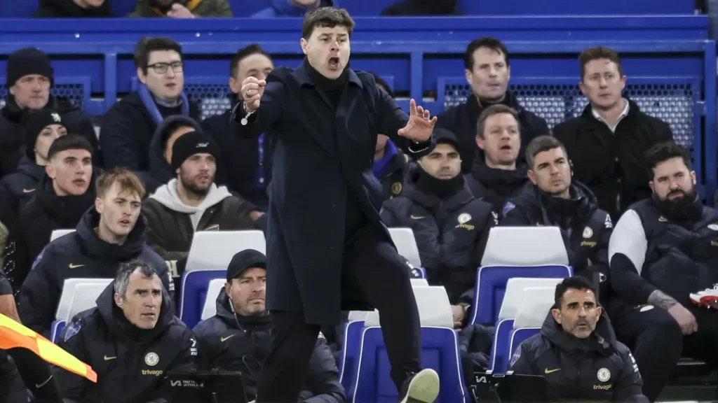 Mauricio Pochettino's Chelsea, filled with tension and restlessness, has made its entrance.