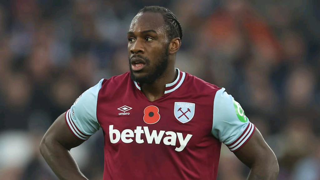 West Ham Provide Update on Michail Antonio's Injuries Following Car Crash