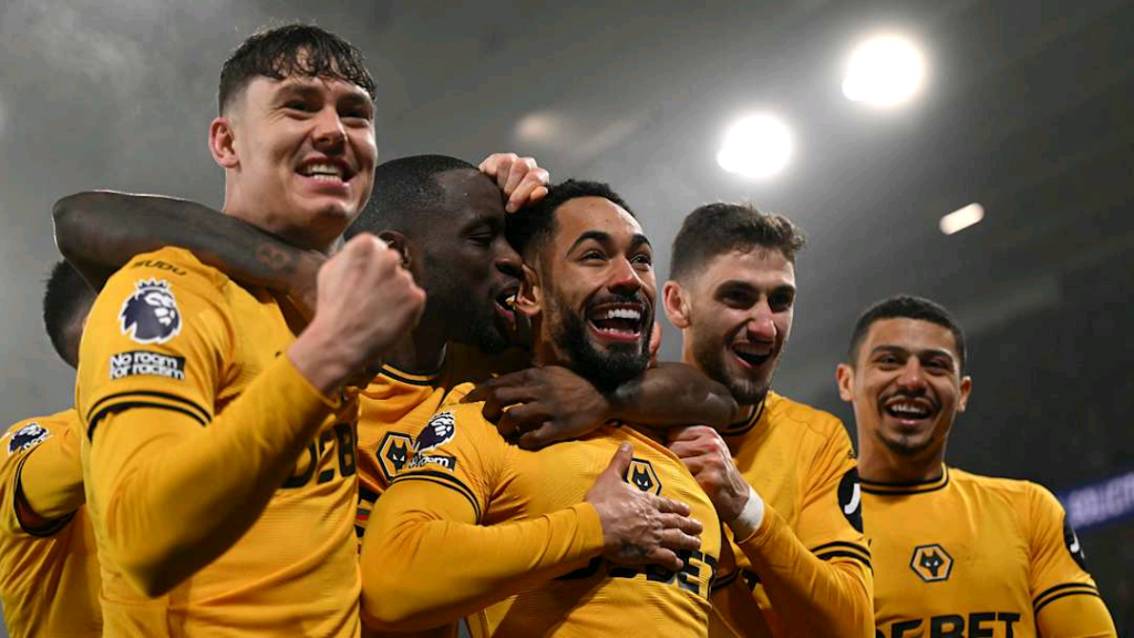 Wolves 2-0 Man Utd: Fernandes Red Carded in Disappointing Defeat for Red Devils